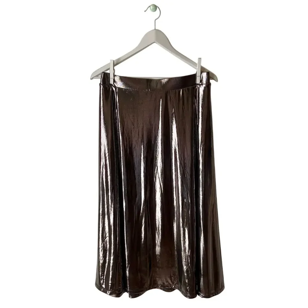 Torrid Metallic Skirt Size 3 (NWT)
